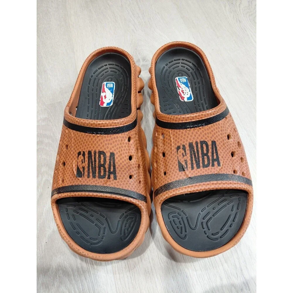 Crocs NBA Basketball Echo Slides Sienna Sandals - Men's Size 7 Women Size 9